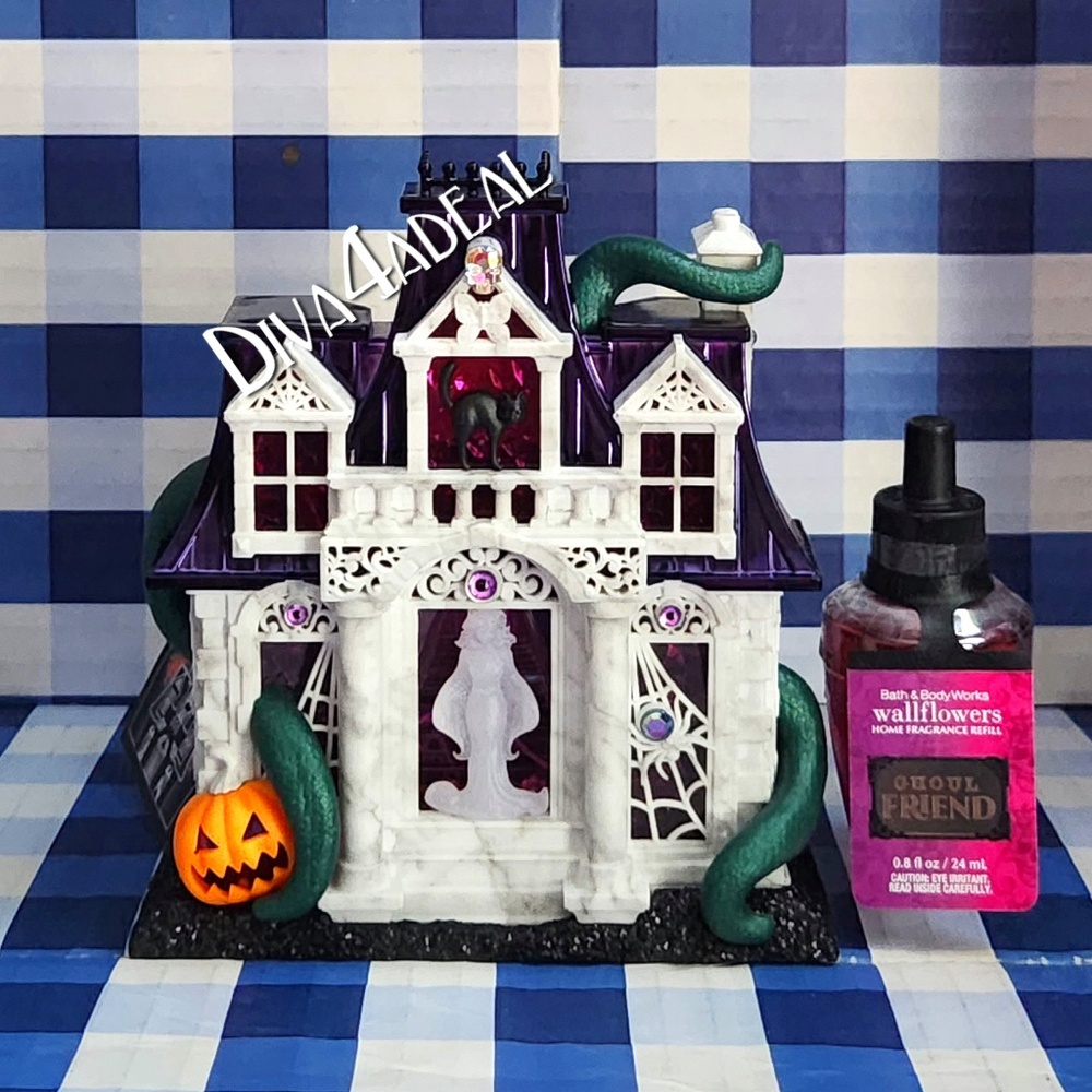 Bath & Body Works CHATEAU TRI-PROJECTOR Halloween Wallflower Plug